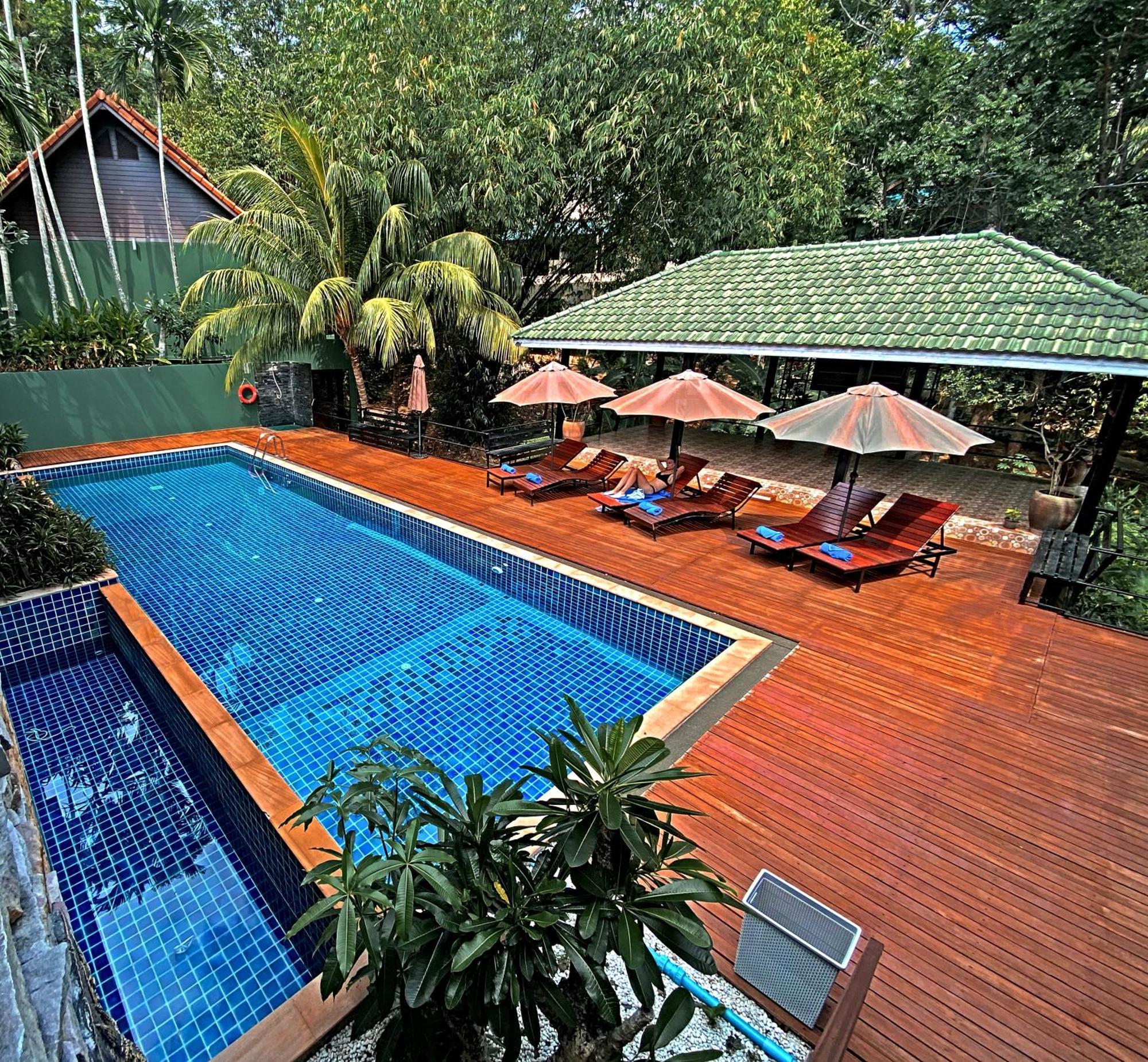 Phuket Jungle Experience Resort Karon Esterno foto