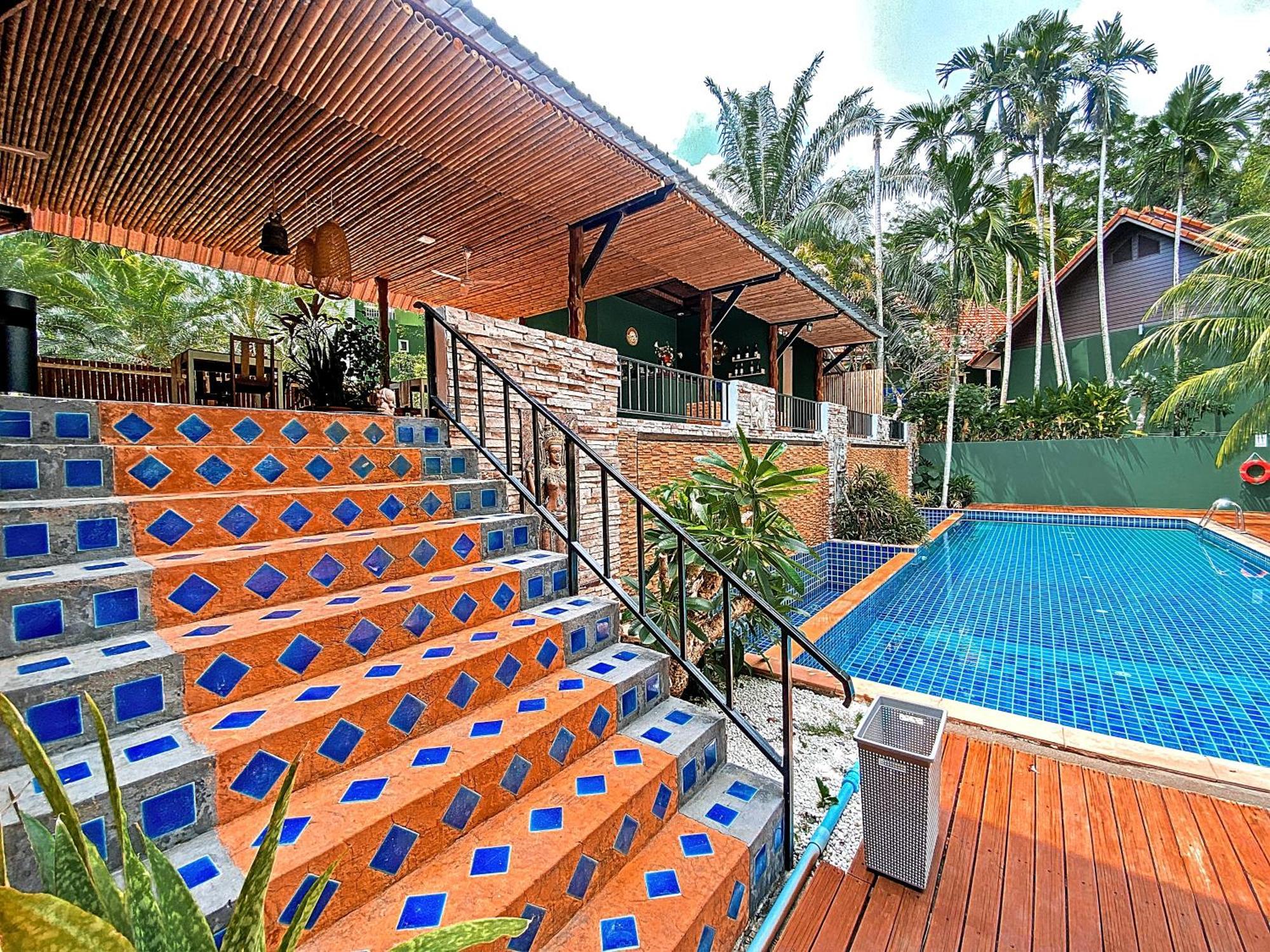 Phuket Jungle Experience Resort Karon Esterno foto