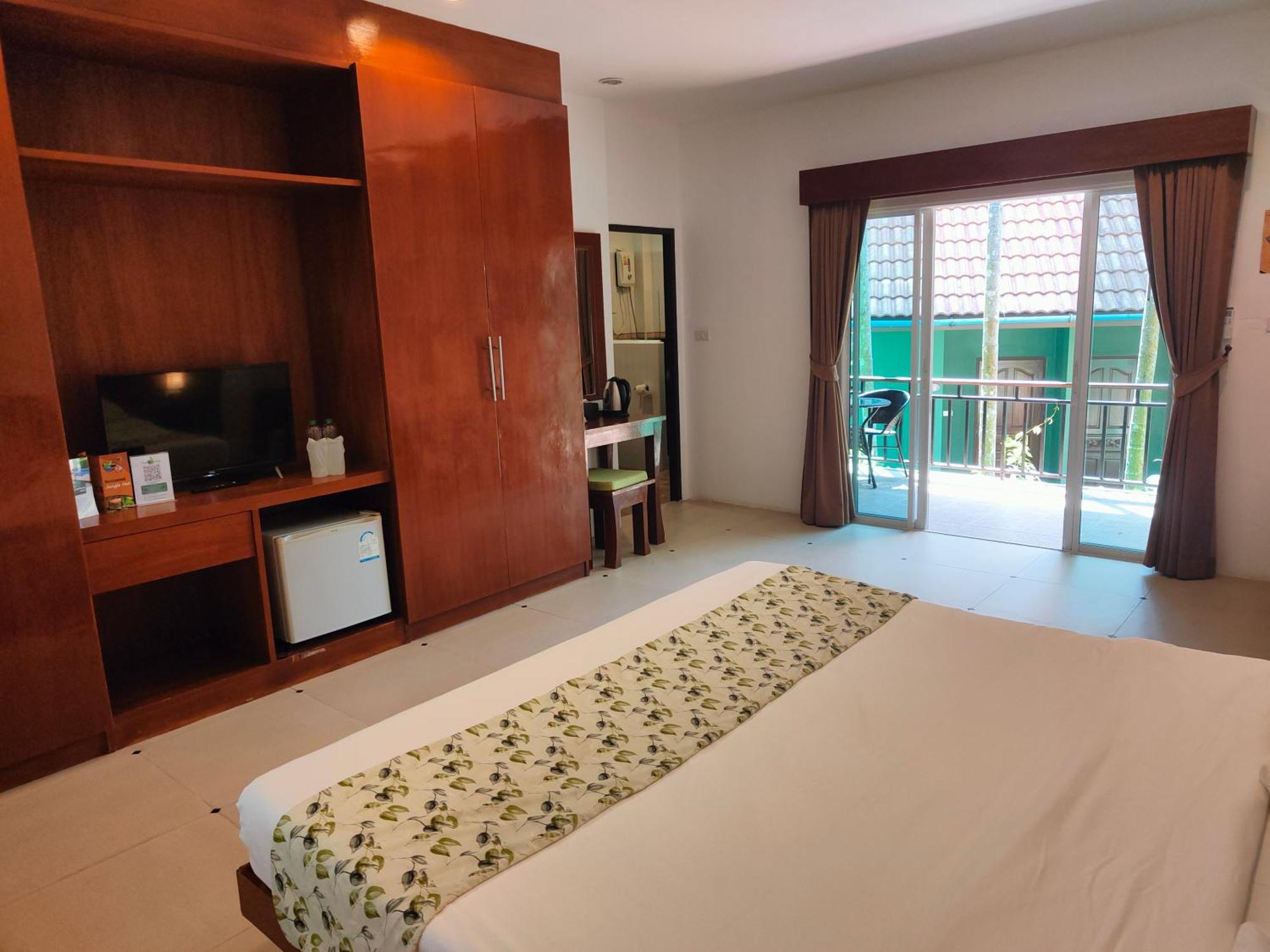 Phuket Jungle Experience Resort Karon Esterno foto